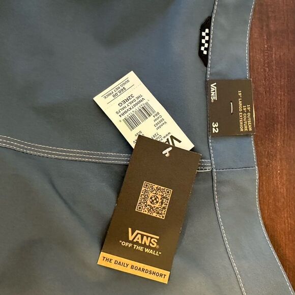 Vans The Daily Halfsies 19" Boardshorts size 31 and 32, NWT - Picture 11 of 11